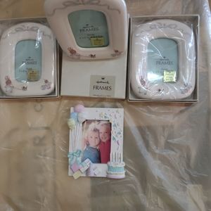 BRAND NEW (4) VINTAGE HALLMARK PHOTO FRAMES.